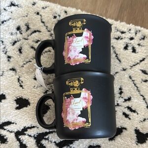 Black and Gold Perfume Mug Set